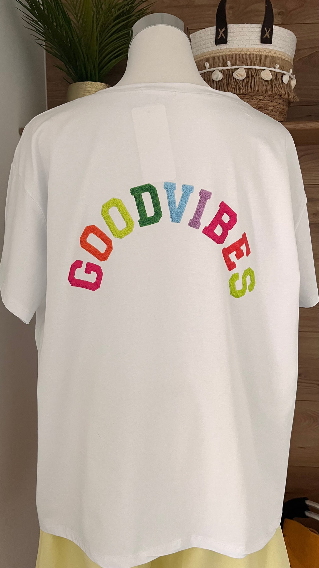 TEE shirt