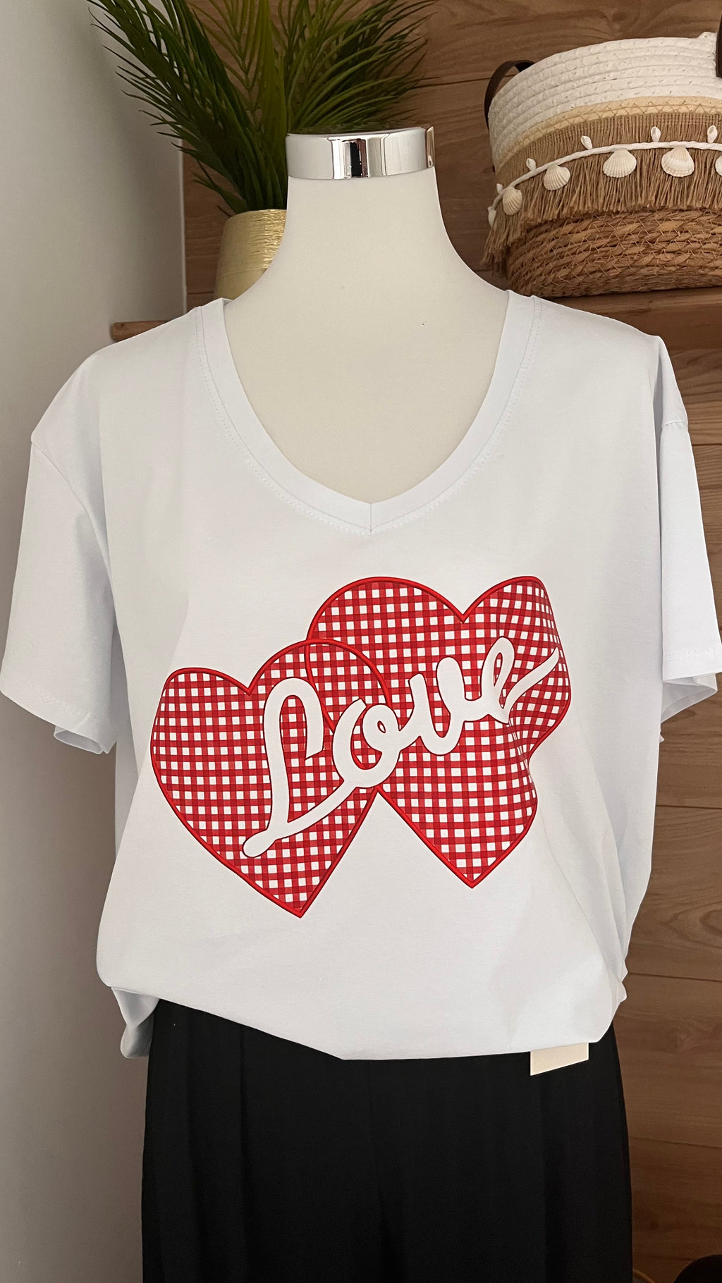TEE shirt